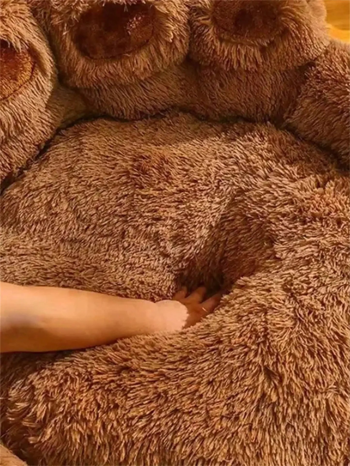 1pc Bear Paw Plush Pet Mat Plush Bear Paw Pet Bed - Polyester PP Cotton Filling, Machine Washable Easy Care, Non-Slip Design, So