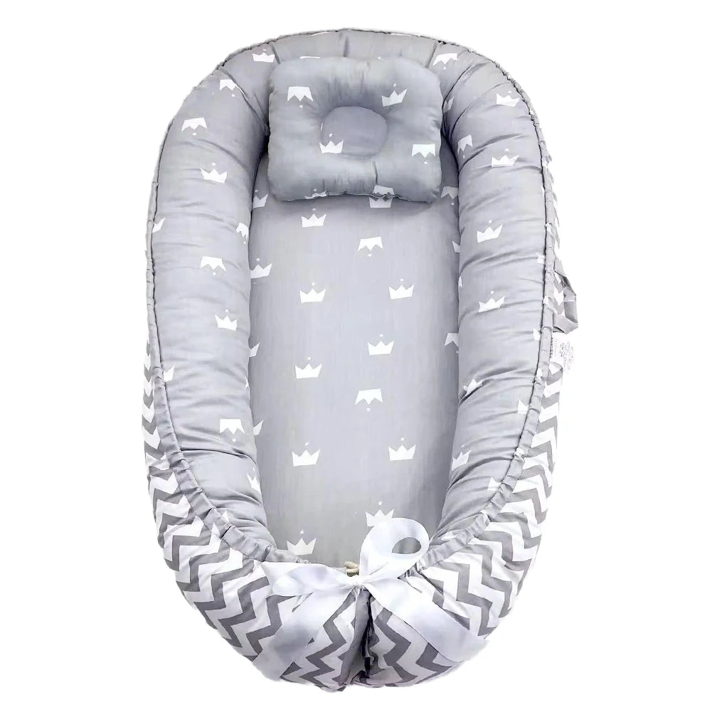 Plush Kennel Removable Thickening Dog Sofa Bed Washable Cat Dog Mat with Pillow Comfortable Pet Sleeping Bed Sofa